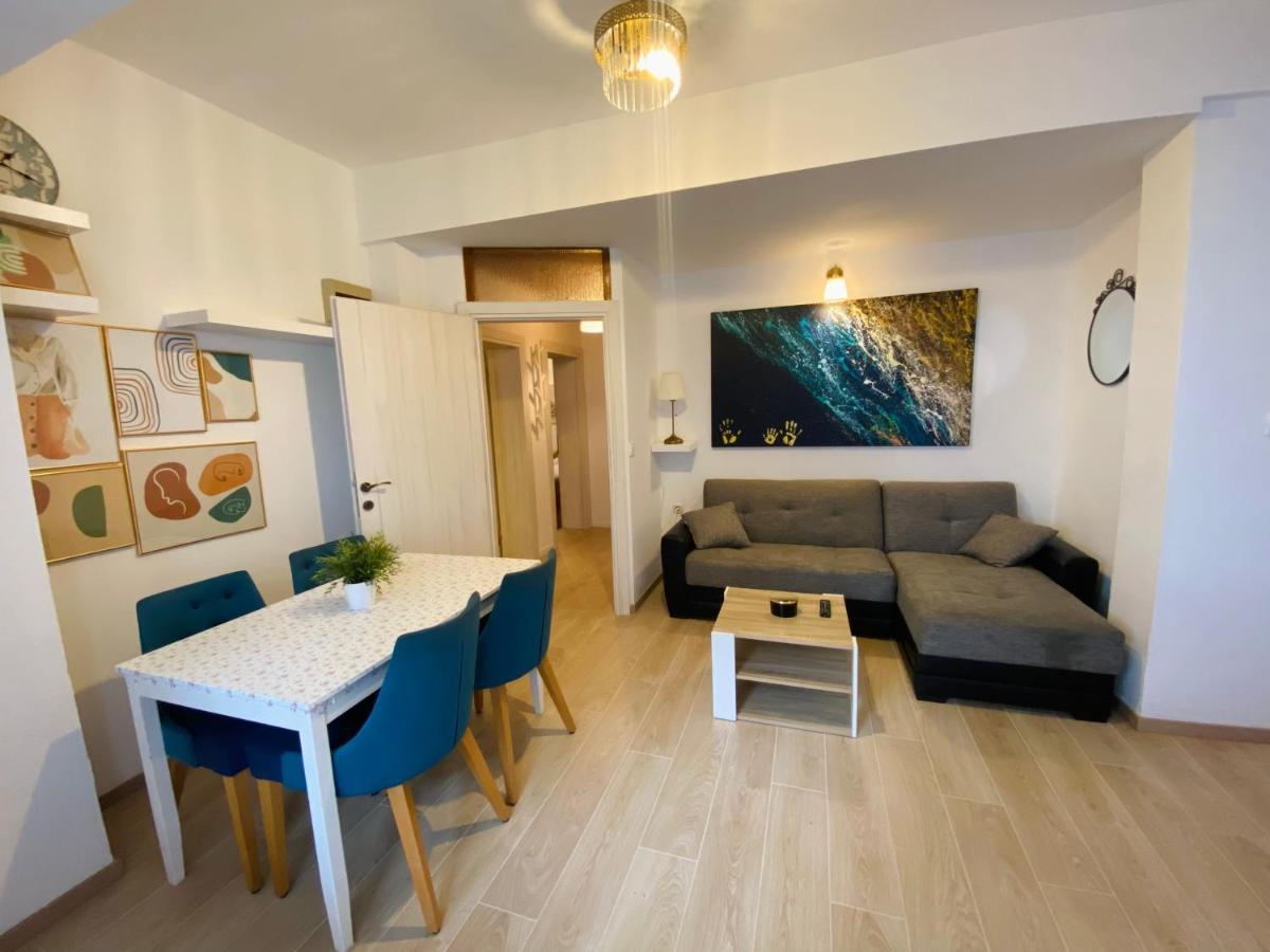 Apartment Andrea Baška Voda Buitenkant foto