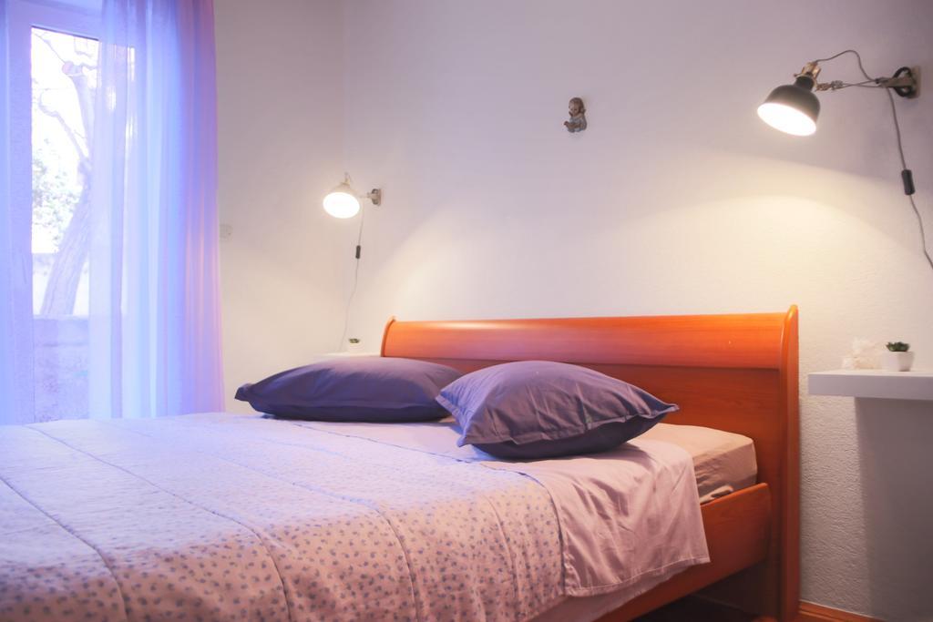 Apartment Andrea Baška Voda Buitenkant foto