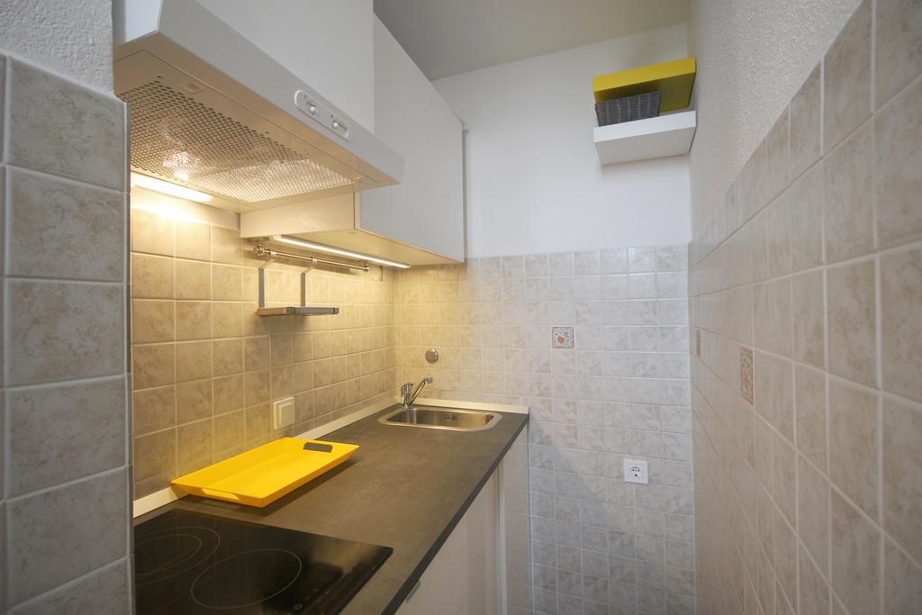 Apartment Andrea Baška Voda Buitenkant foto